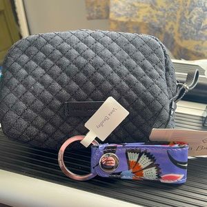 NWT Vera Bradley Bundle, makeup bag & keychain
